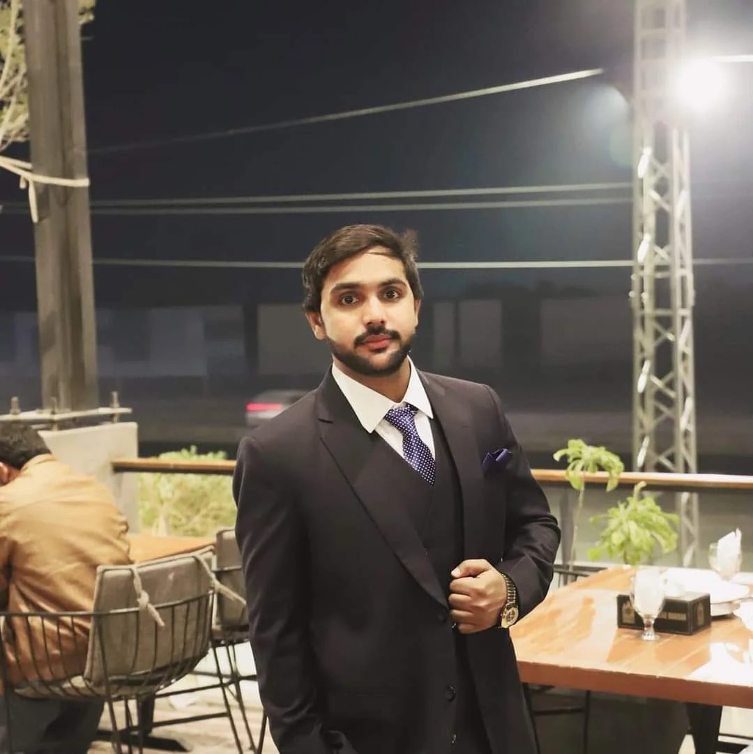 Nadir Ali